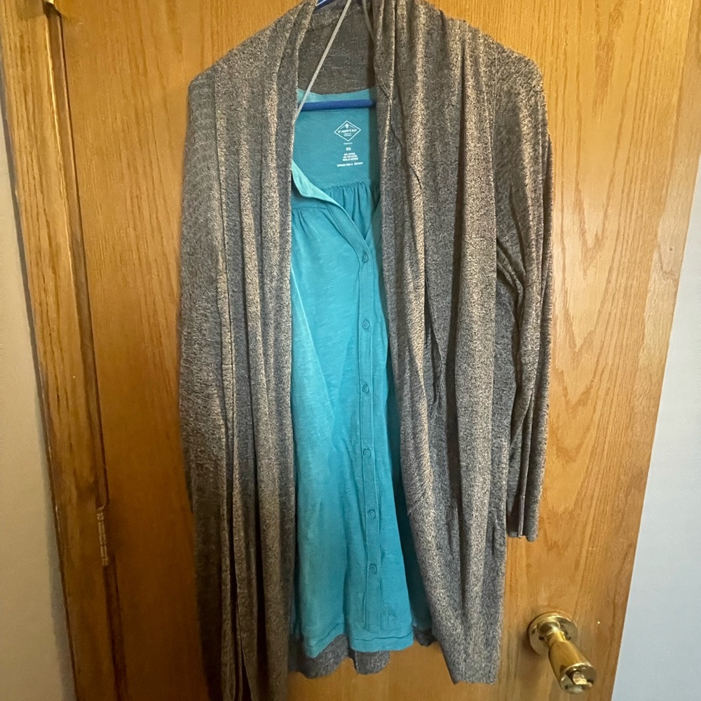 Blouse and cardigan, women’s